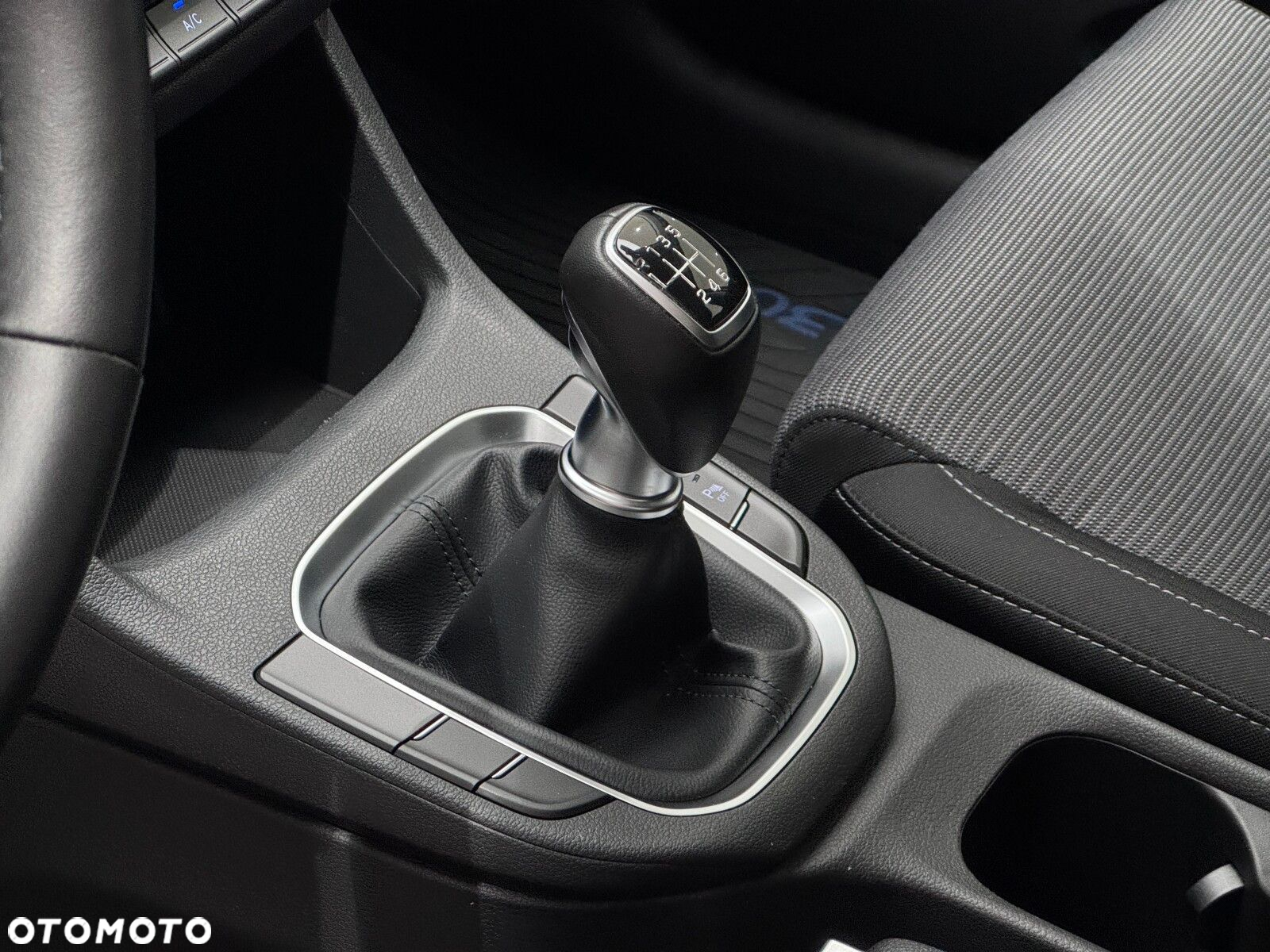 Hyundai i30 1.0 T-GDI Modern - 9