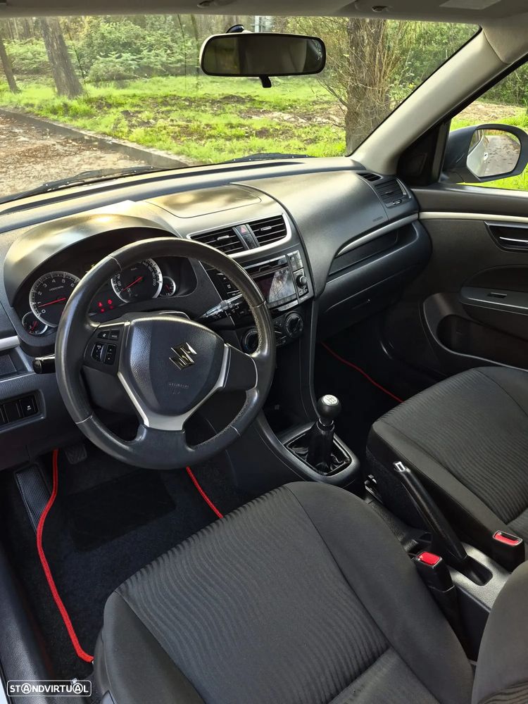 Suzuki Swift - 6