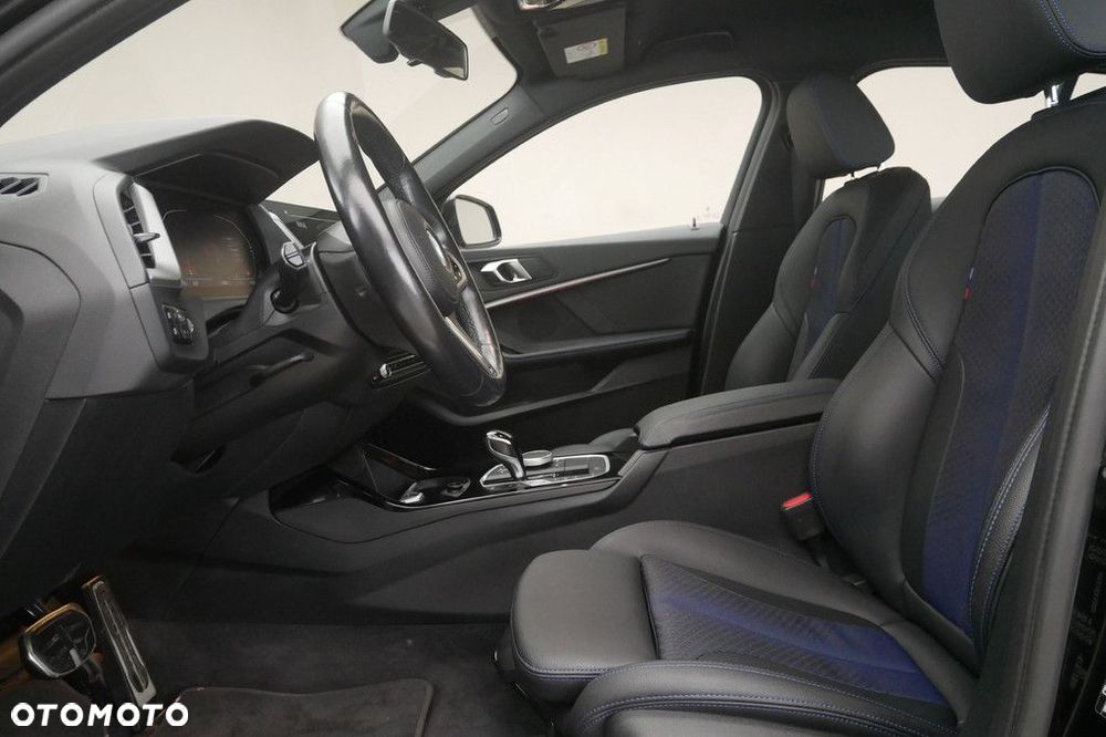 BMW Seria 1 - 12