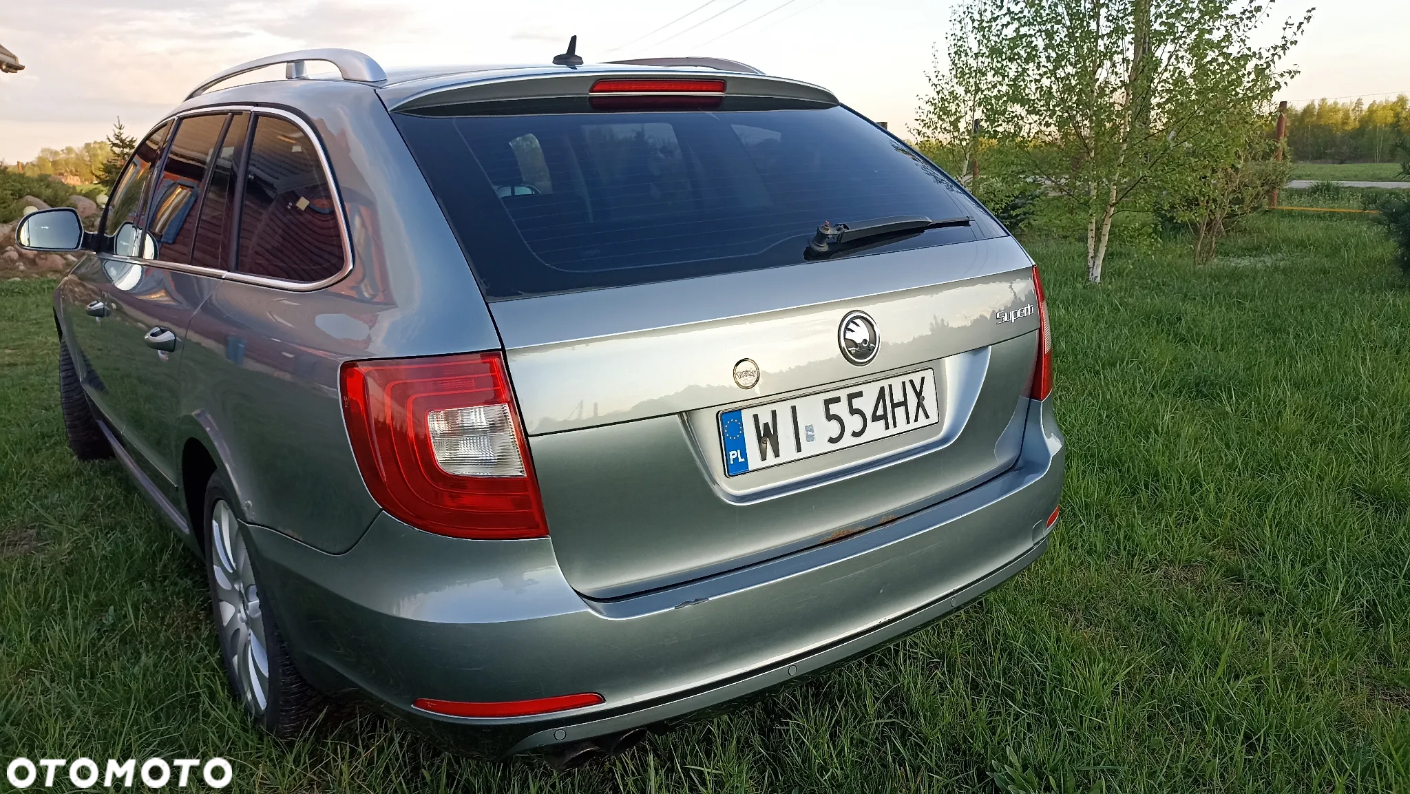 Skoda Superb Combi 2.0 TDI DSG Elegance - 3