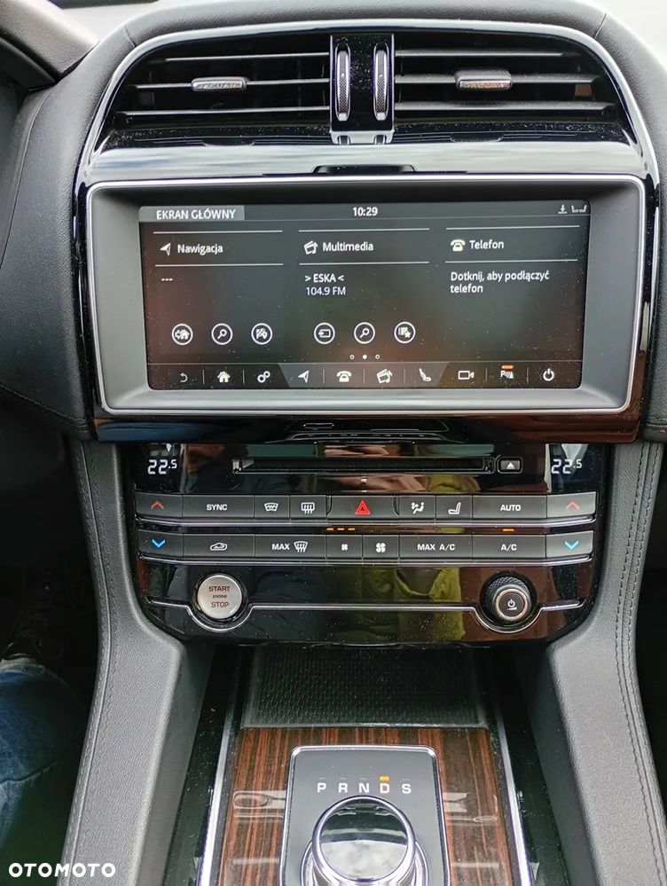 Jaguar F-Pace 2.0 i4D AWD Prestige - 21