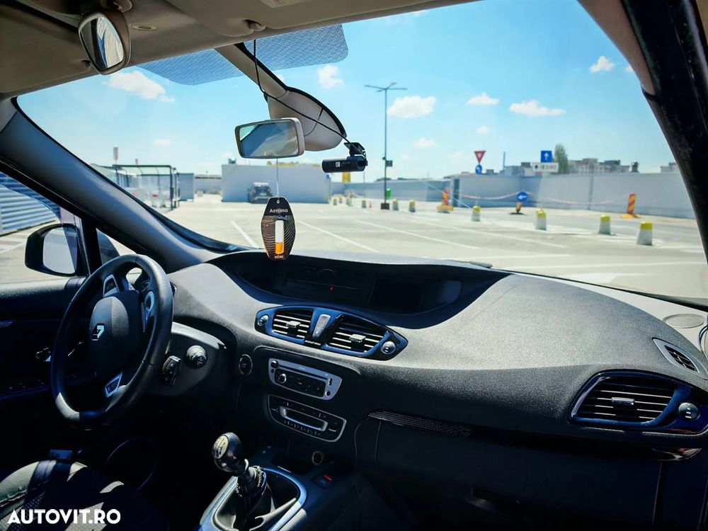 Renault Scenic ENERGY dCi 110 S&S Dynamique - 9