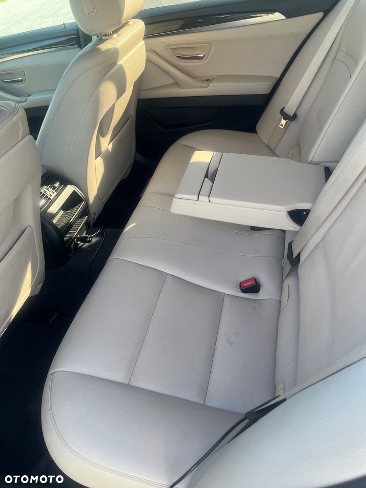 BMW Seria 5 520d Luxury Line - 5