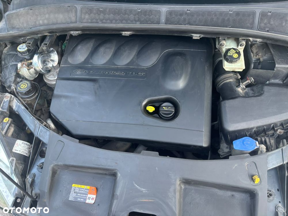 Ford S-Max 2.0 TDCi DPF Titanium - 17