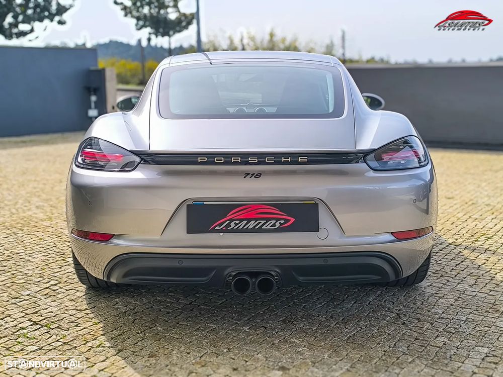 Porsche 718 Cayman - 5