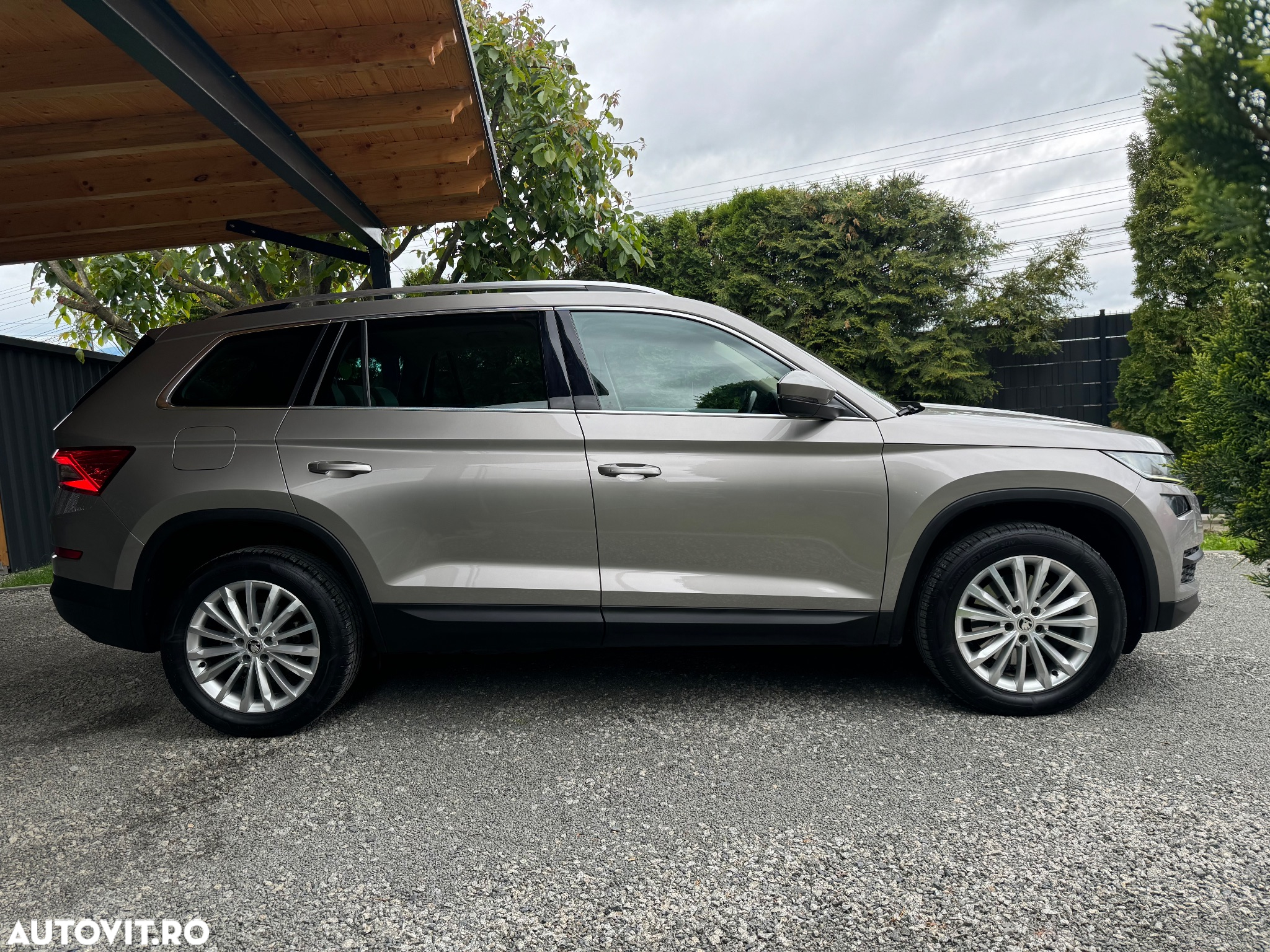 Skoda Kodiaq 2.0 TSI DSG 4X4 Style - 6