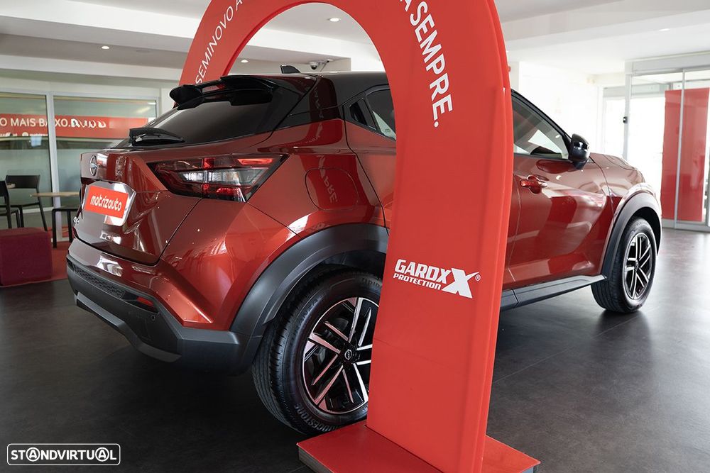 Nissan Juke 1.0 DIG-T N-Connecta - 4