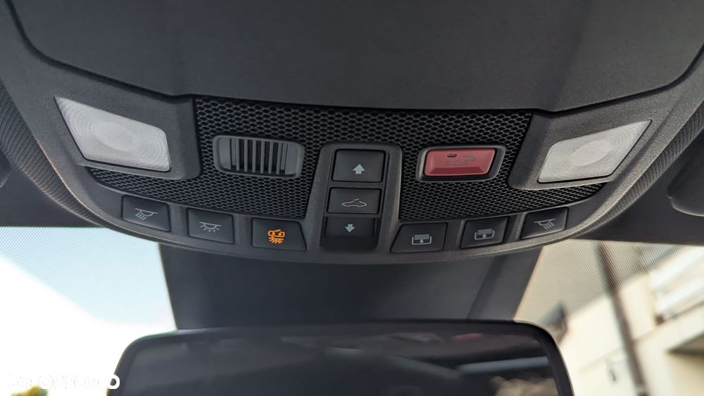 Ford Mondeo - 17