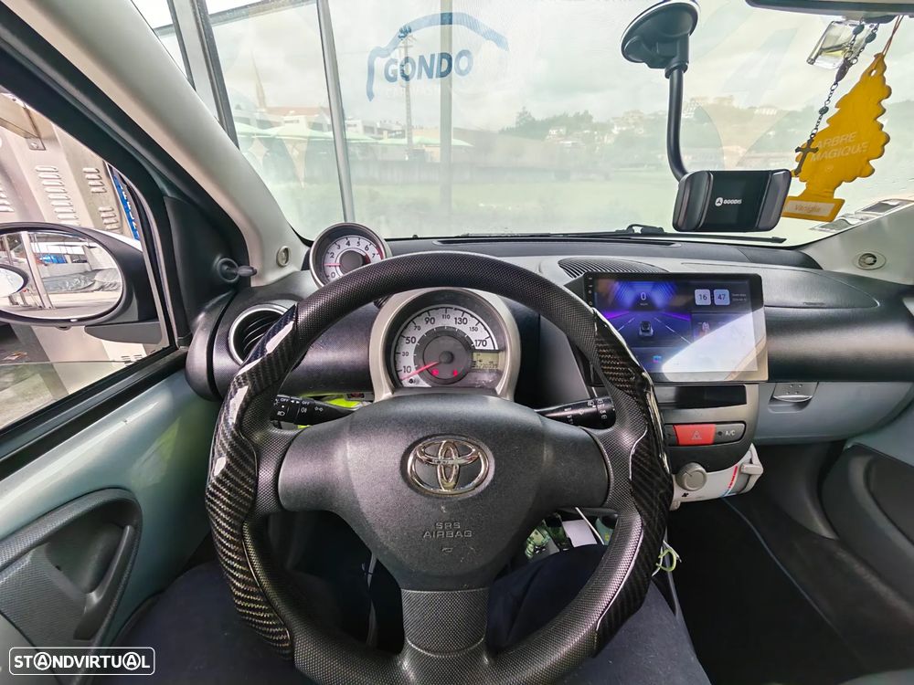 Toyota Aygo 1.0 + AC - 1