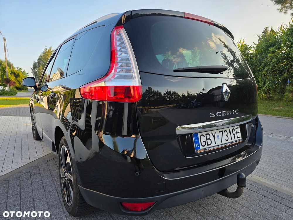 Renault Grand Scenic ENERGY TCe 115 Bose Edition - 11