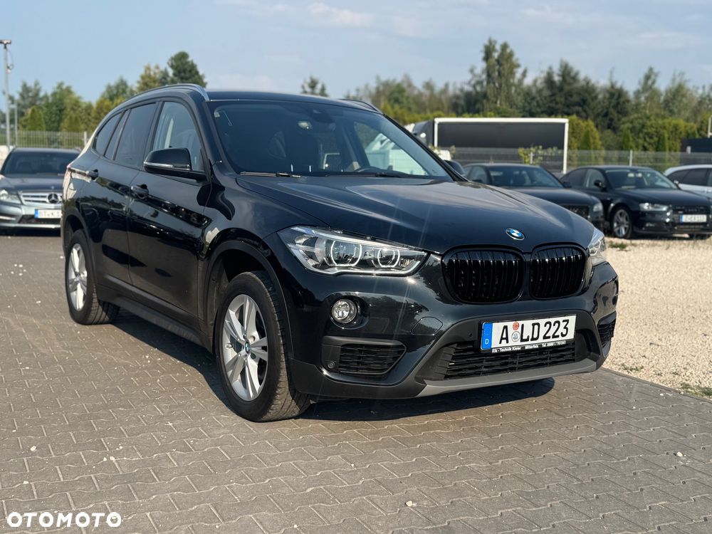 BMW X1 xDrive18d xLine - 6