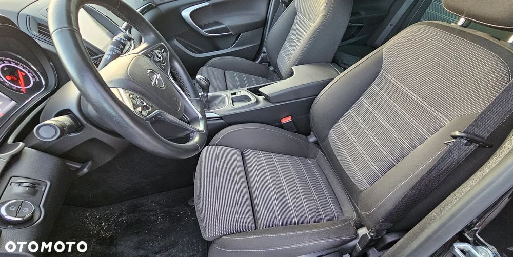 Opel Insignia ver-2-0-cdti-exclusive-s-s - 22