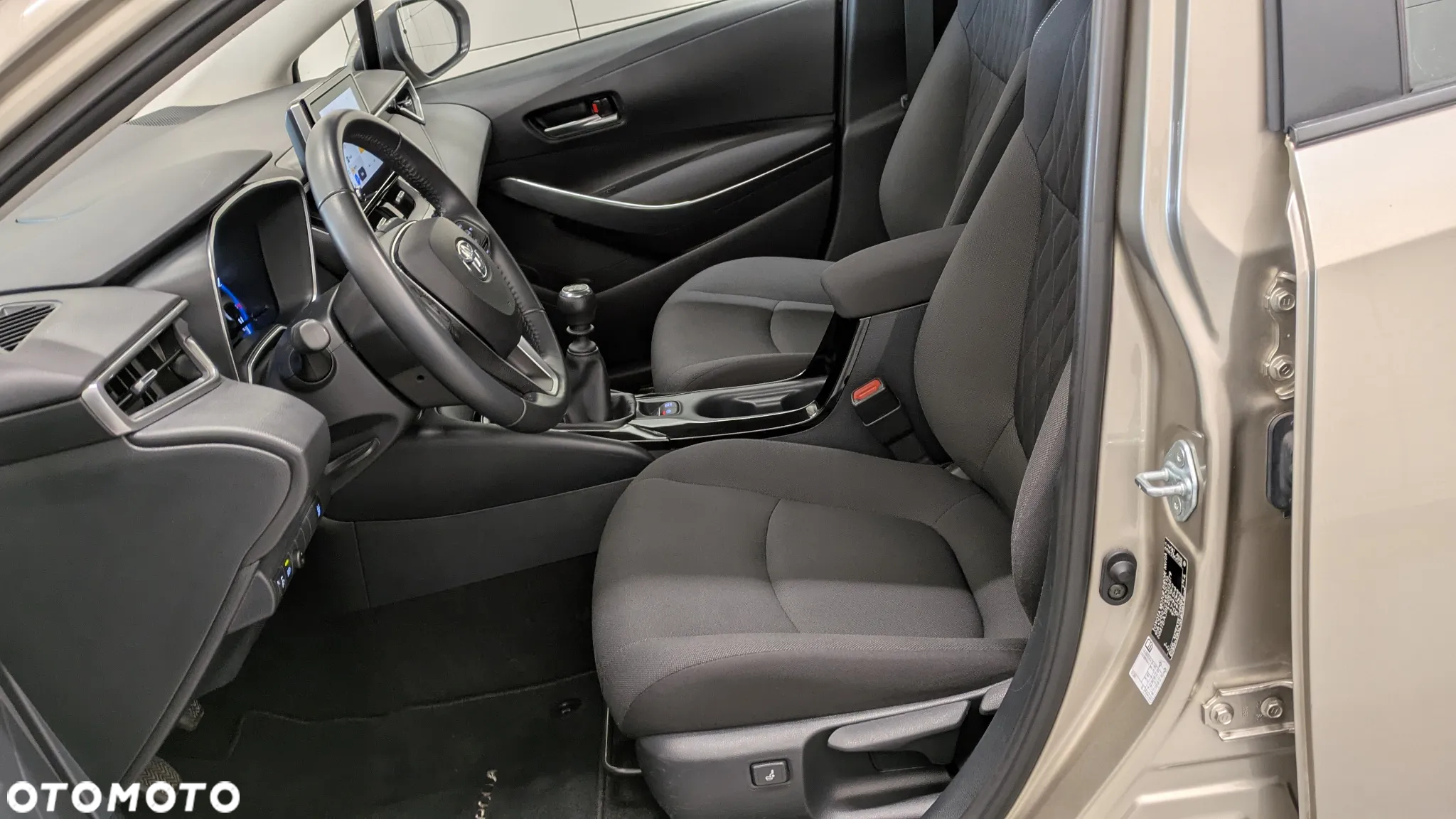 Toyota Corolla 1.5 Comfort - 8