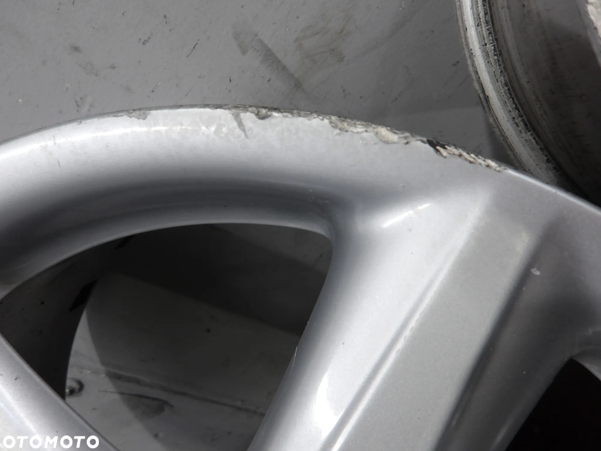 TOYOTA COROLLA VERSO 2.2D FELGI ALUMINIOWE ALUFELGI 5X114.3 7J ET45 R17 - 17