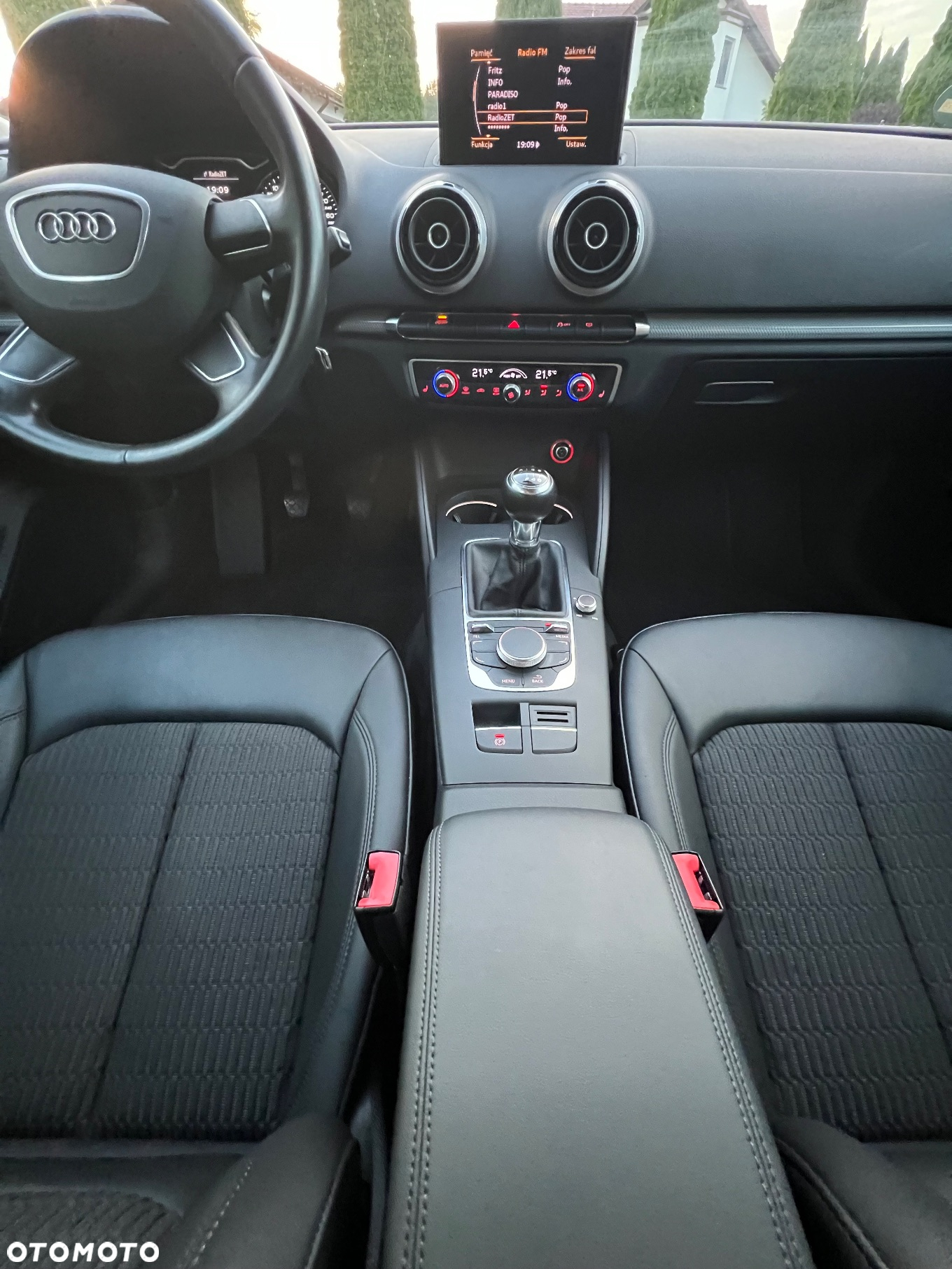 Audi A3 1.4 TFSI Premiere Edition - 8