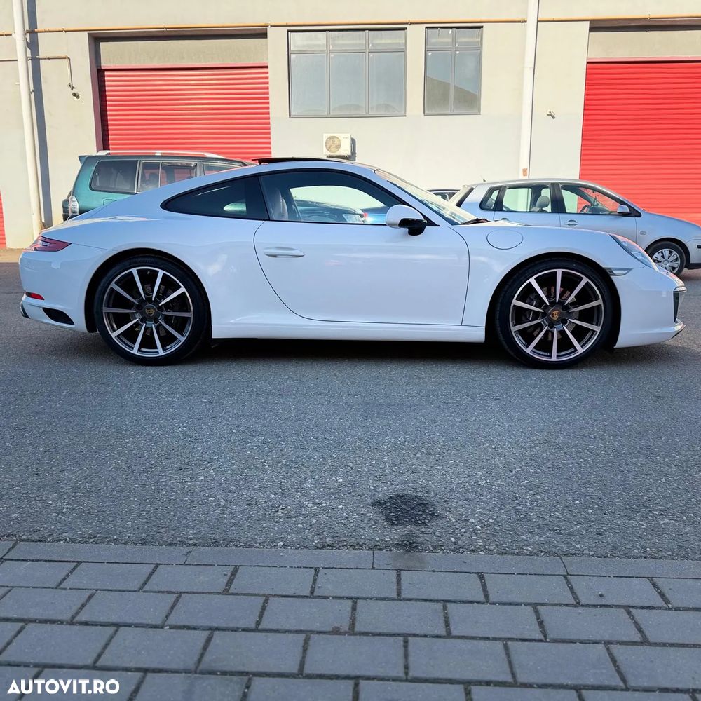 Porsche 911 - 4