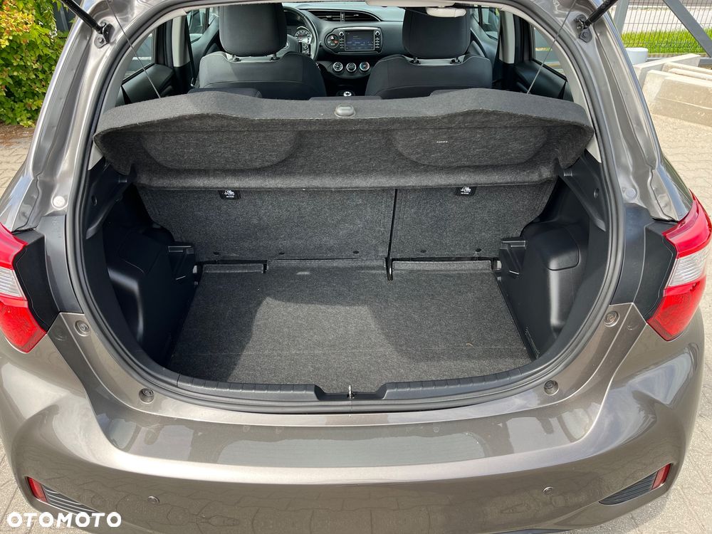 Toyota Yaris 1.5 Premium - 15
