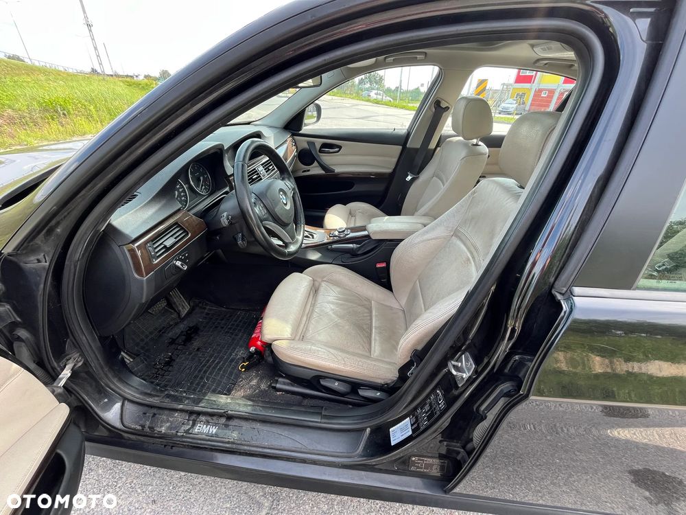 BMW Seria 3 - 38