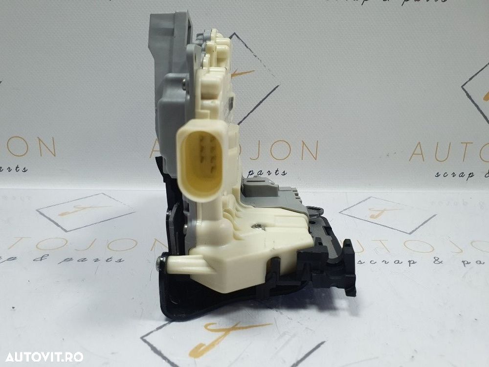 Broasca usa stanga spate VOLKSWAGEN PASSAT Variant 3C5 2005 - 2011 2.0 TDI BMP   3C4839015A - 1