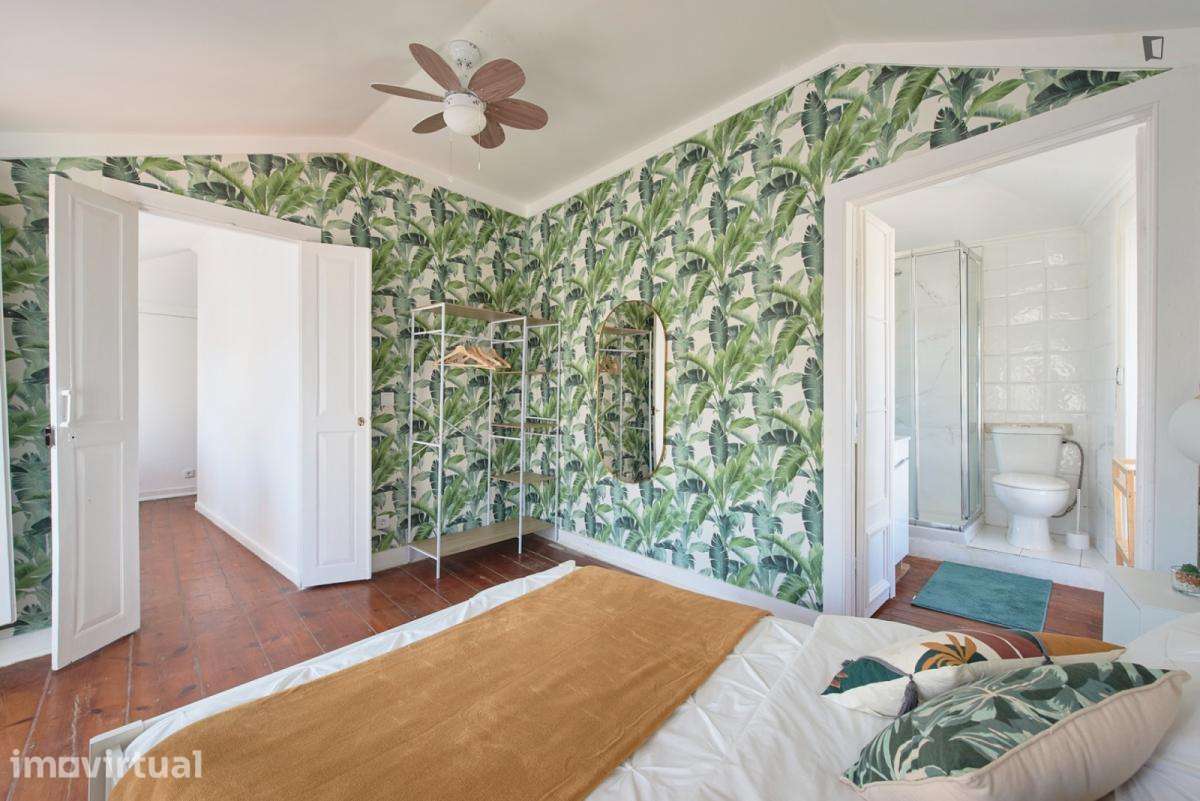 Quarto - localizado em Ajuda Lisbon - Grande imagem: 5/60