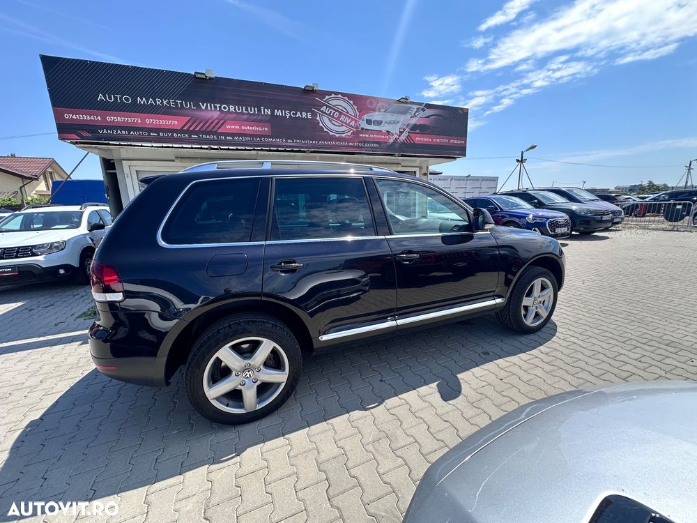 Volkswagen Touareg - 16