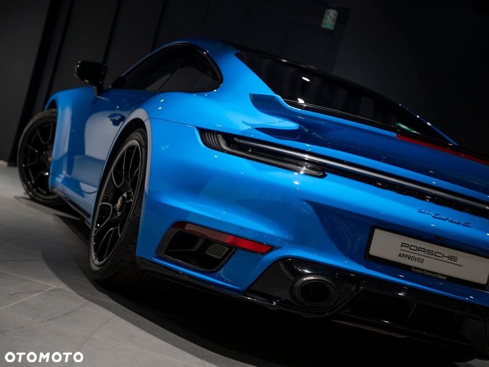 Porsche 911 Turbo S - 13