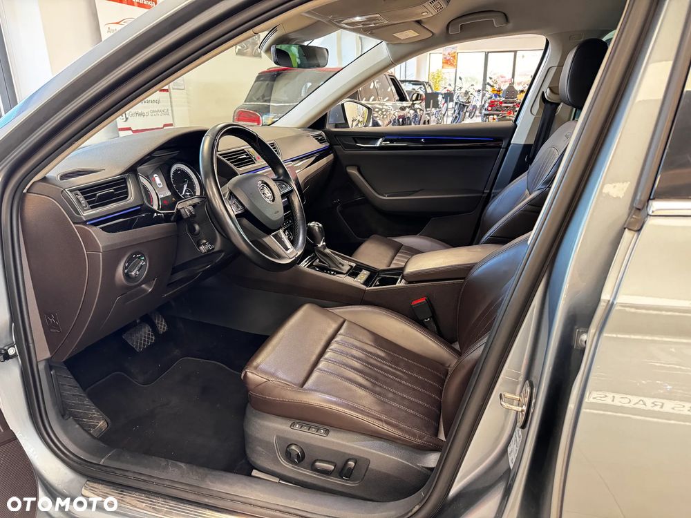 Skoda Superb 2.0 TDI L&K DSG - 10