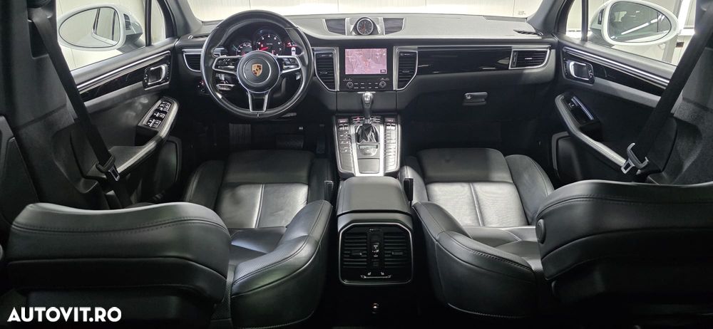 Porsche Macan - 8