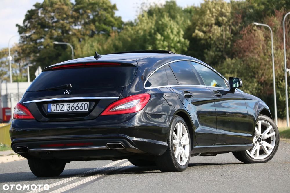 Mercedes-Benz CLS 350 CDI 4-Matic BlueEff - 34