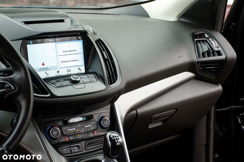 Ford Kuga 1.5 EcoBoost 2x4 Cool & Connect - 32