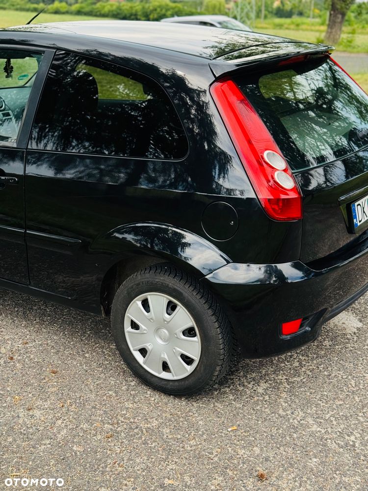 Ford Fiesta - 7