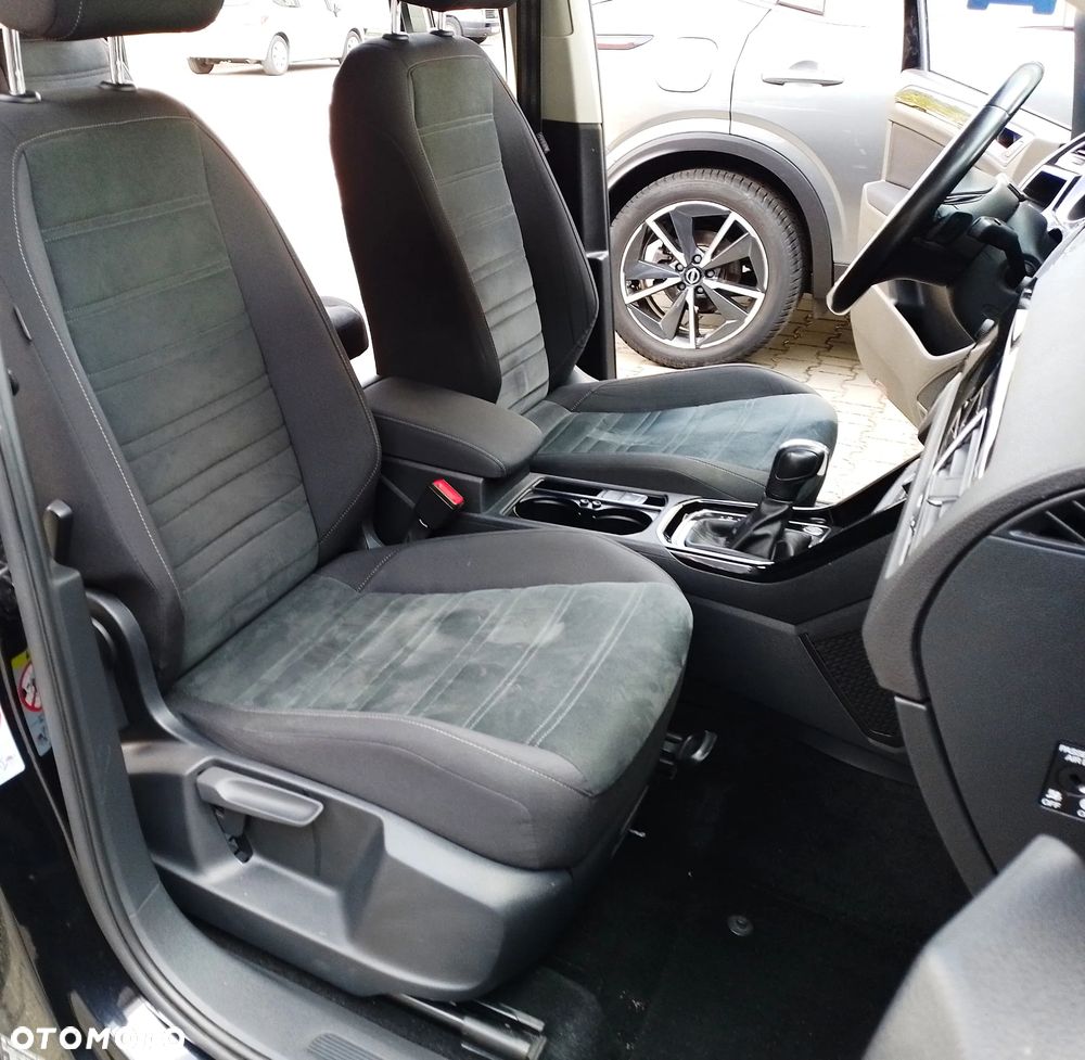 Volkswagen Touran 2.0 TDI BMT Highline DSG - 33