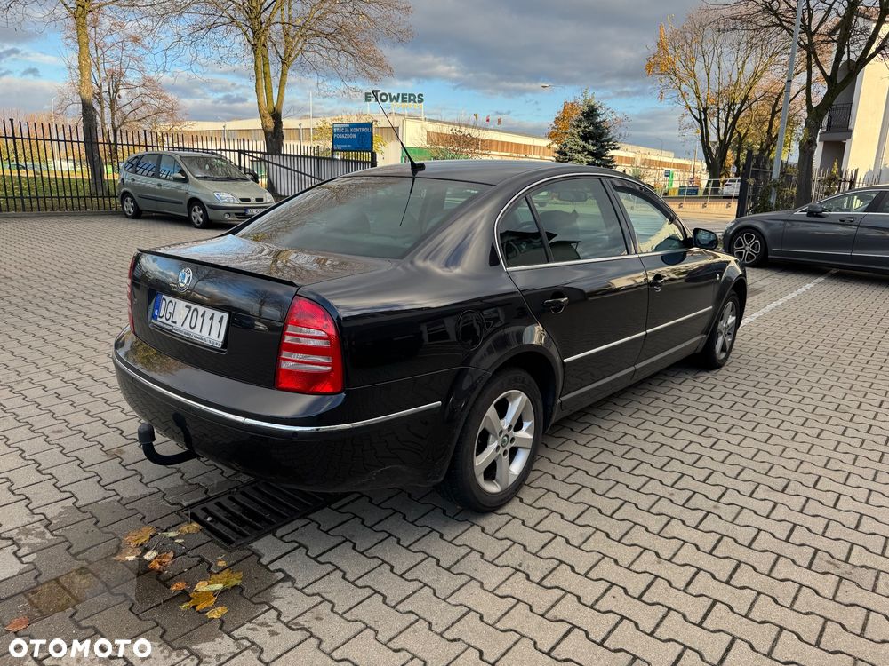 Skoda Superb ver-1-8t-prestige-tiptr - 5