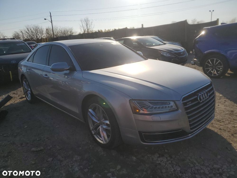 Audi A8 - 2