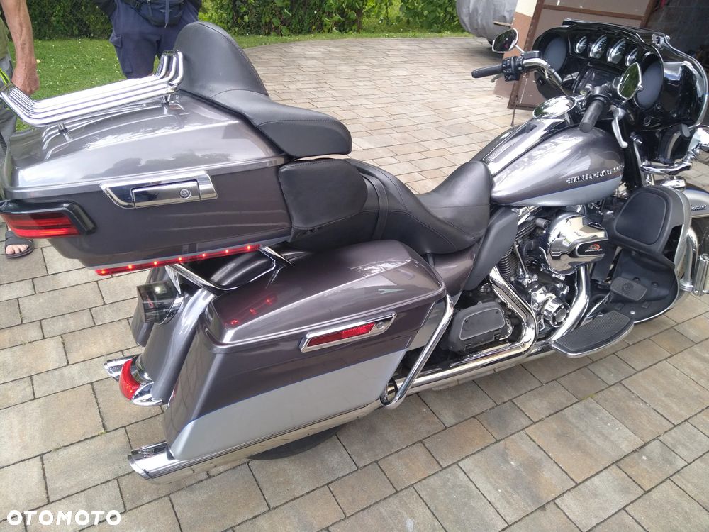 Harley-Davidson FLHTCU Ultra - 7