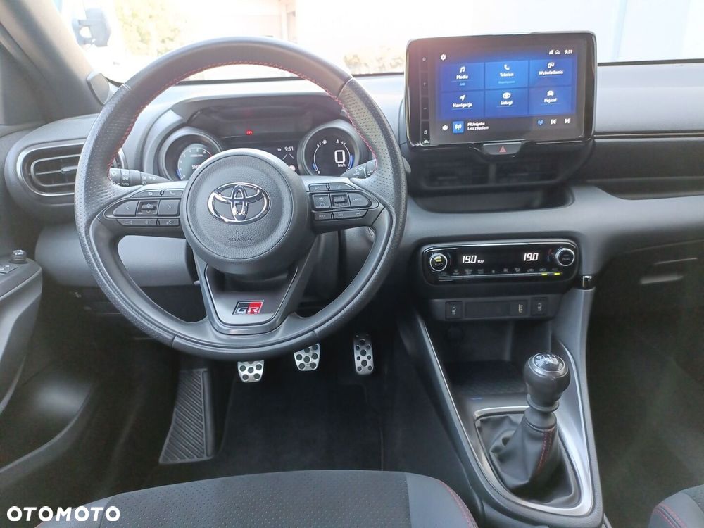 Toyota Yaris 1.5 GR Sport - 15