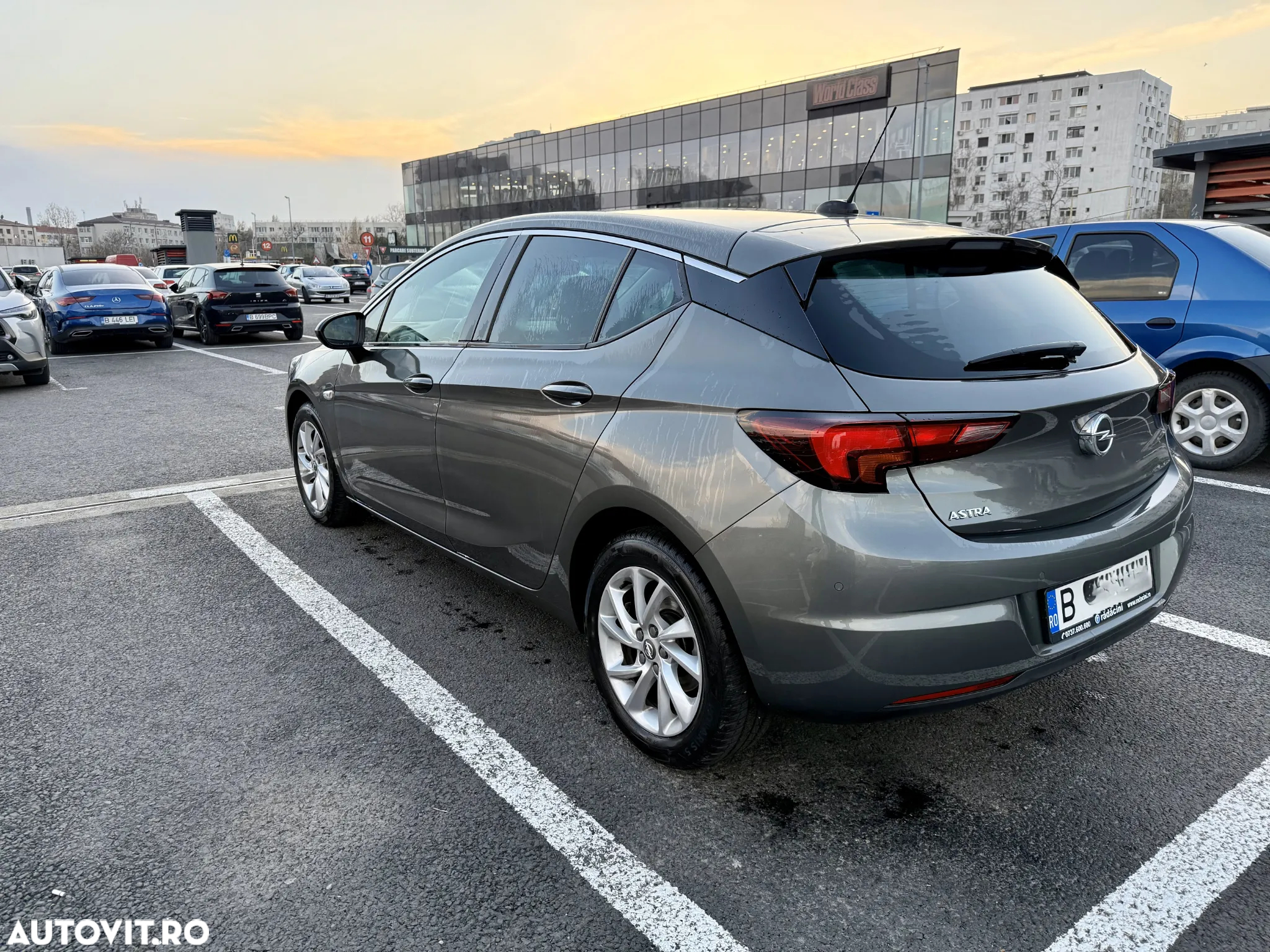Opel Astra 1.5 Start/Stop 2020 - 4