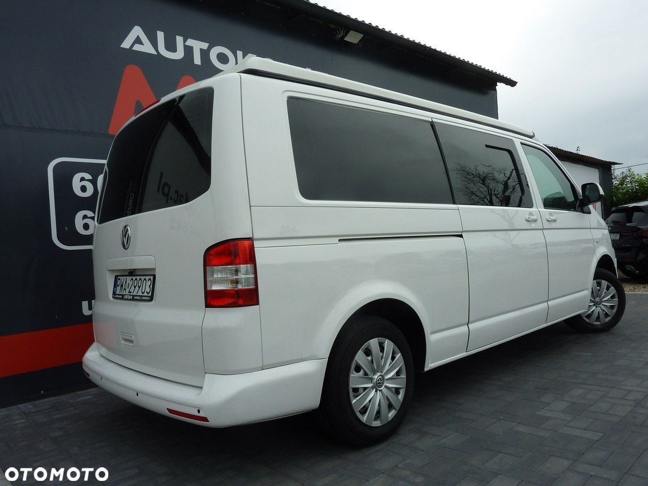 Volkswagen Transporter - 4