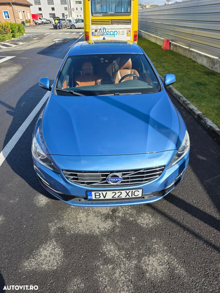 Volvo V60 D5 AWD Geartronic Momentum - 17