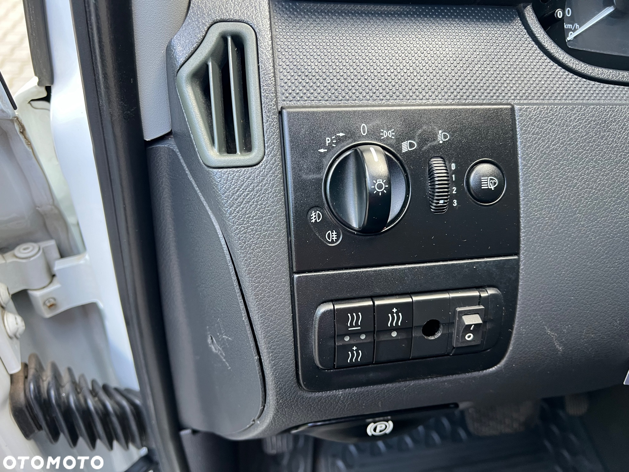 Mercedes-Benz Vito - 10