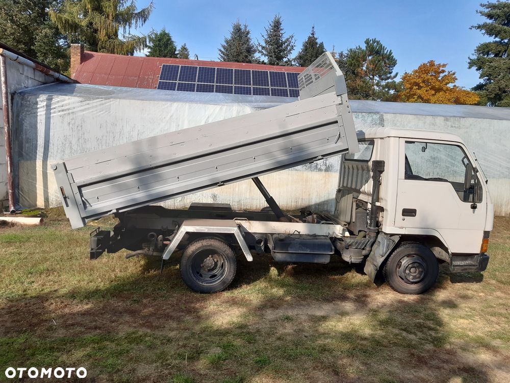 Mitsubishi Canter - 3