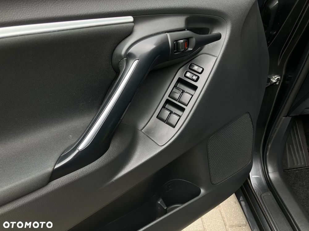 Toyota Verso 1.8 Premium - 27