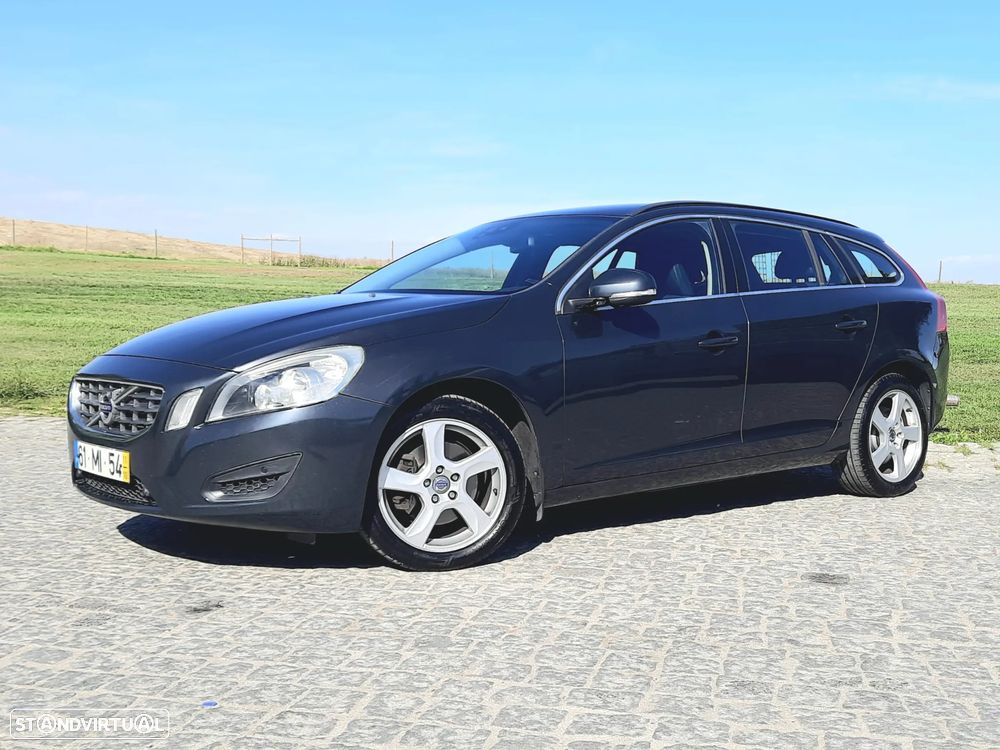 Volvo V60 1.6 D2 Drive Summum Start/Stop - 1