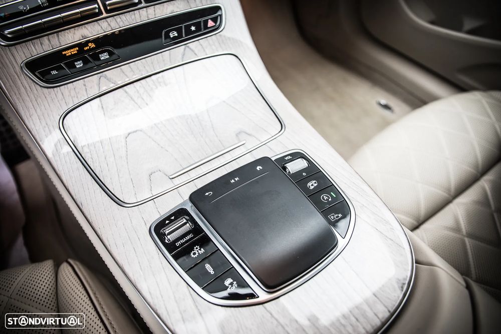 Mercedes-Benz E 53 AMG 4-Matic+ - 17