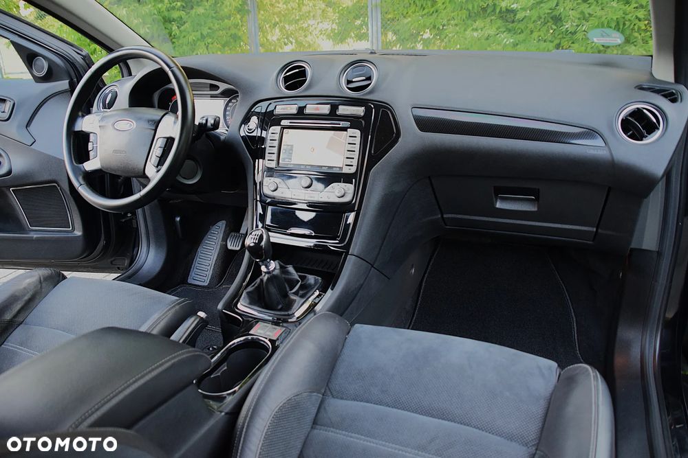 Ford Mondeo 2.0 TDCi Business Edition - 23