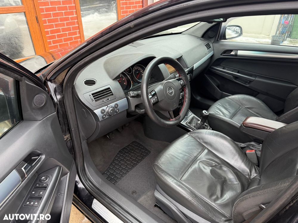 Opel Astra 1.7 CDTI DPF Cosmo - 13