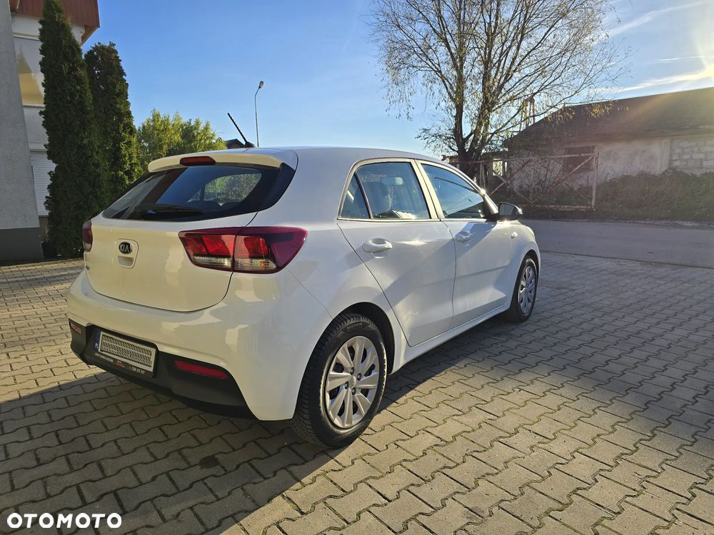 Kia Rio 1.2 M - 2