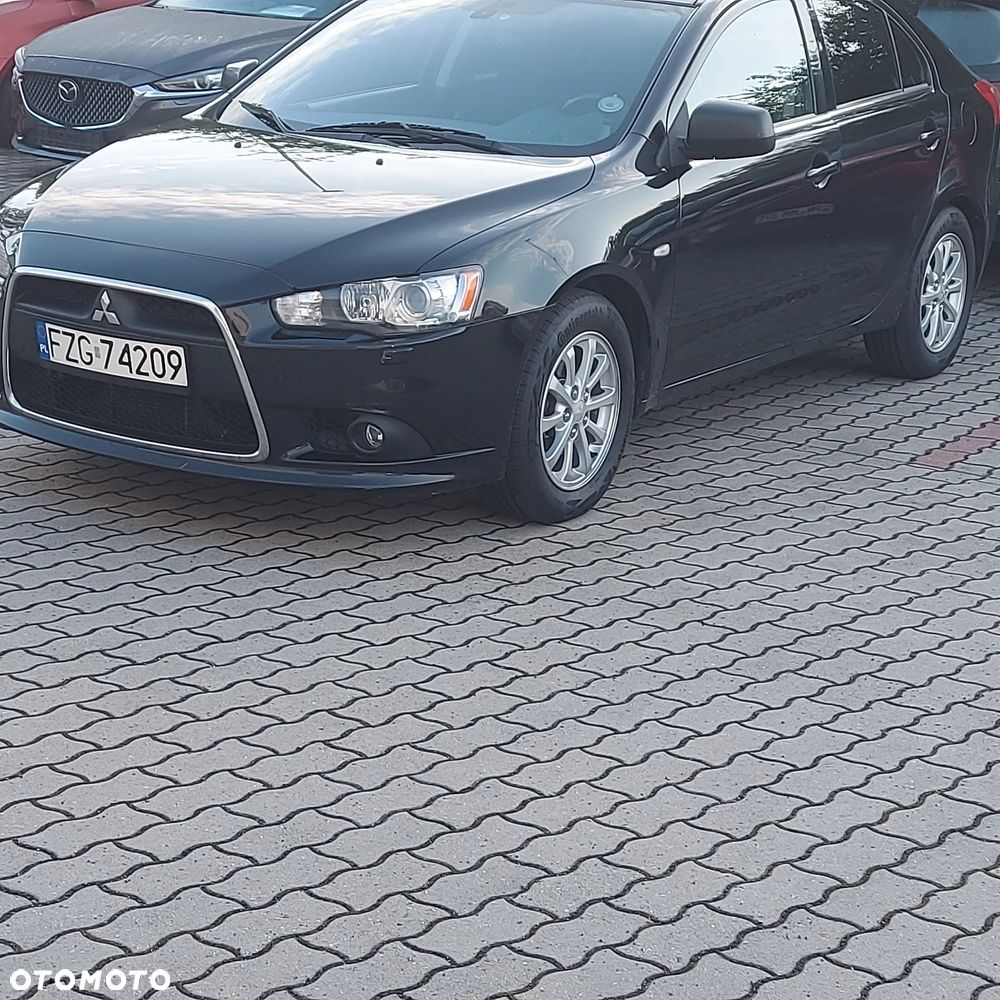 Mitsubishi Lancer - 3