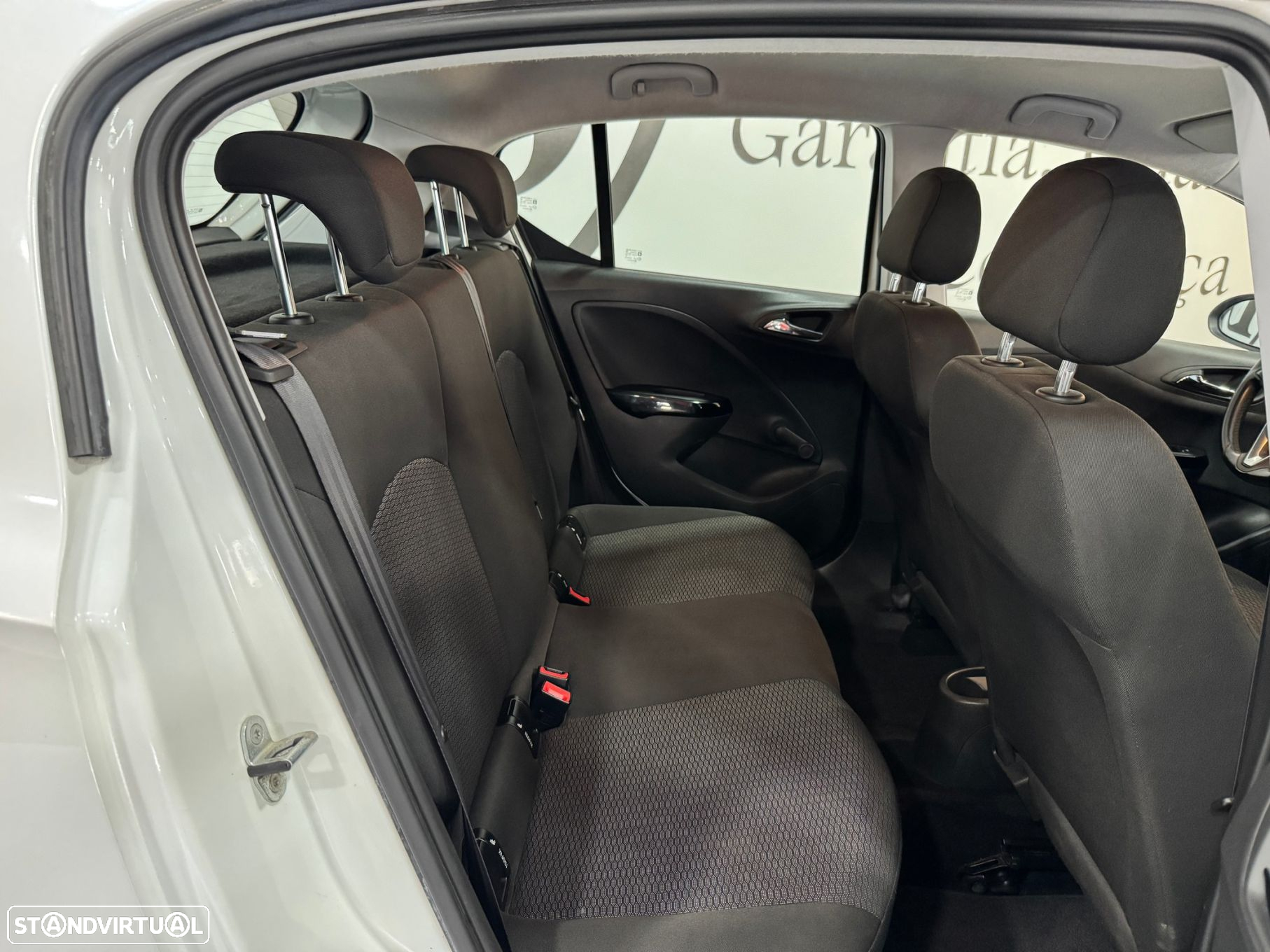 Opel Corsa 1.3 CDTi Edition - 32