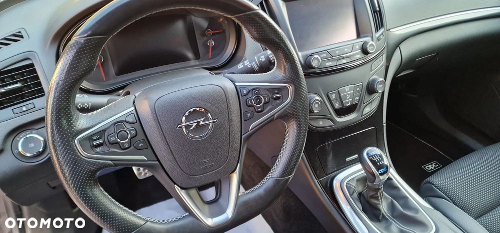 Opel Insignia 2.8 V6 Turbo 4x4 OPC - 17